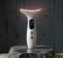 Load image into Gallery viewer, Fabhera™ NeckGlow Therapy Device