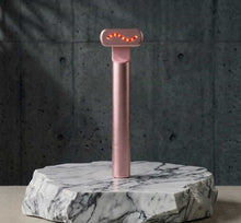 Load image into Gallery viewer, Fabhera™ EyeLift Therapy Wand
